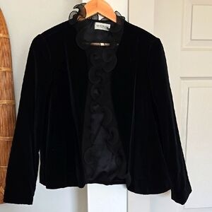 Sakowitz Vintage Black Velvet Ruffle Jacket Blazer Goth
